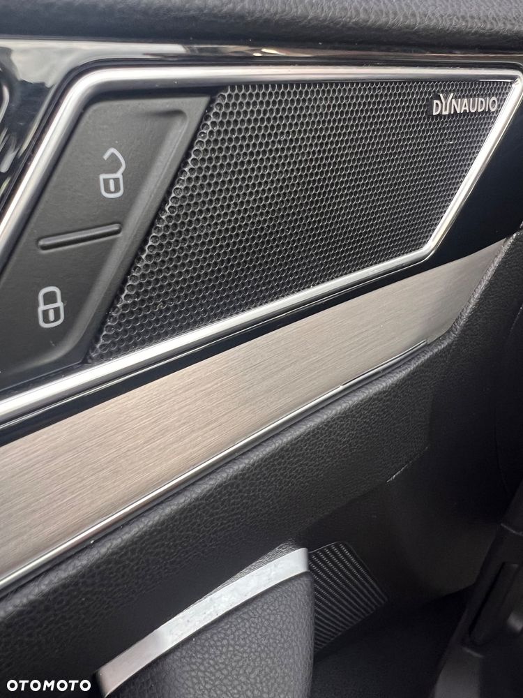 Volkswagen Passat 2.0 TDI SCR 4Mot DSG Highline - 14