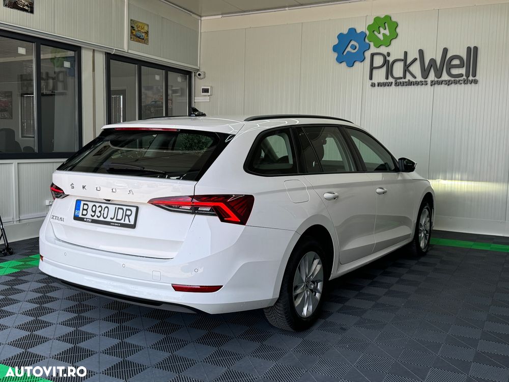 Skoda Octavia Combi 2.0 TDI DSG Ambition - 7