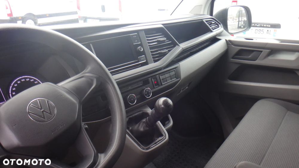 Volkswagen T6 - 11