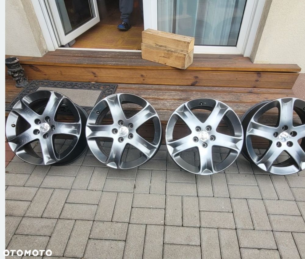 Felgi aluminiowe 17-calowe Peugeot - 1