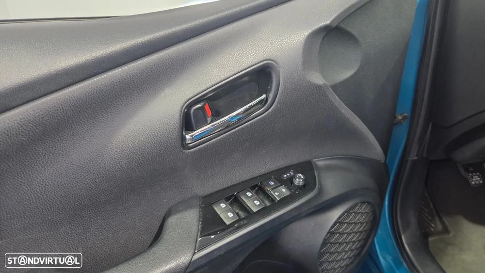 Toyota Prius 1.8 Plug-In Pack Premium - 35