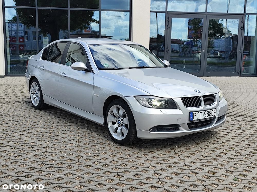 BMW Seria 3 325i xDrive Edition Exclusive - 8
