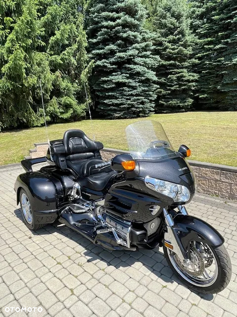 Honda GL - 11