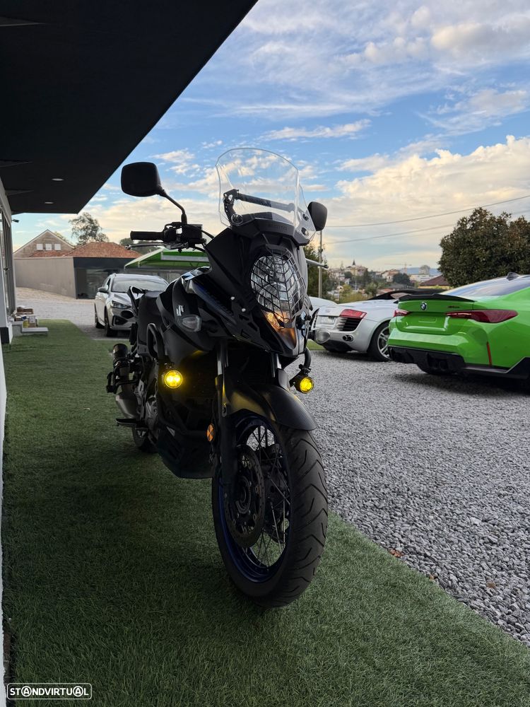 Suzuki v-strom - 12