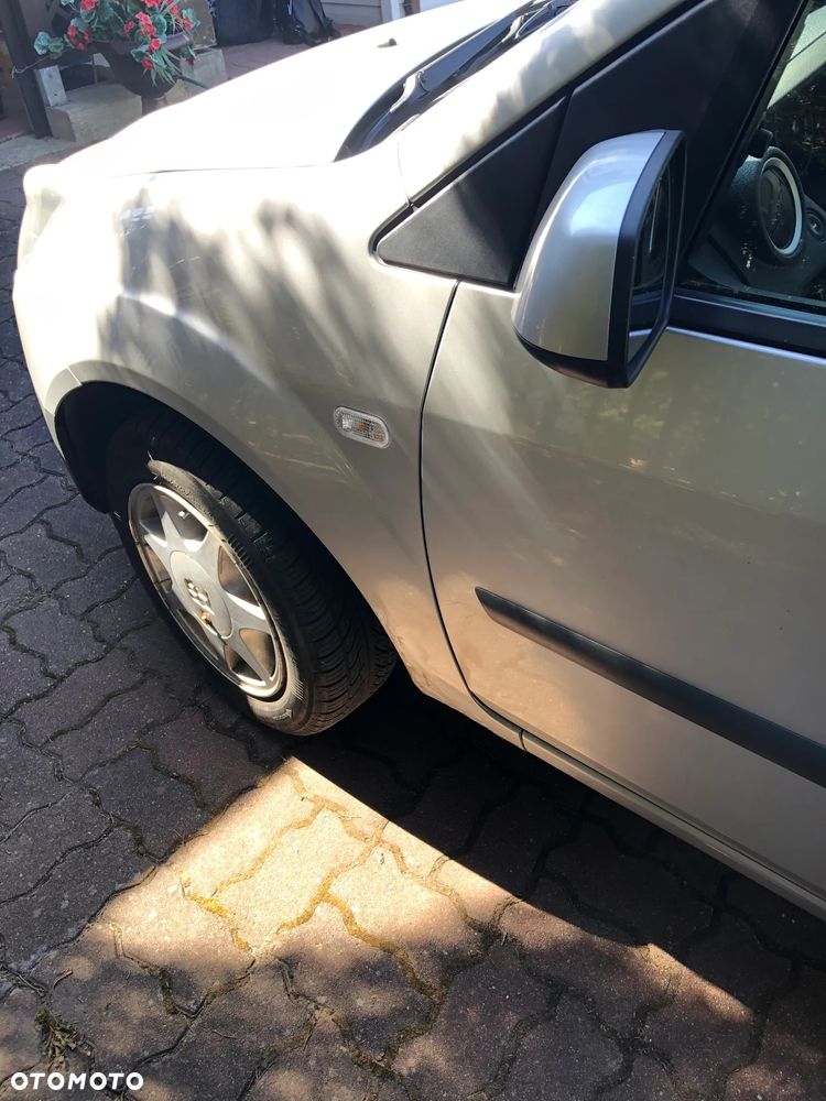 Ford Fiesta 1.4 TDCI - 6