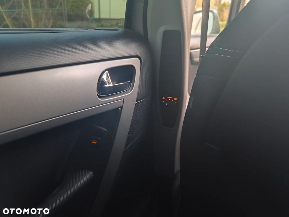Citroën C4 Picasso 1.6 VTi Attraction - 13