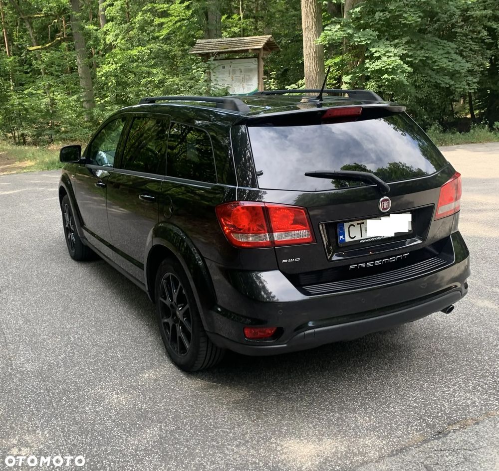 Fiat Freemont 2.0 Multijet Black Code AWD - 10
