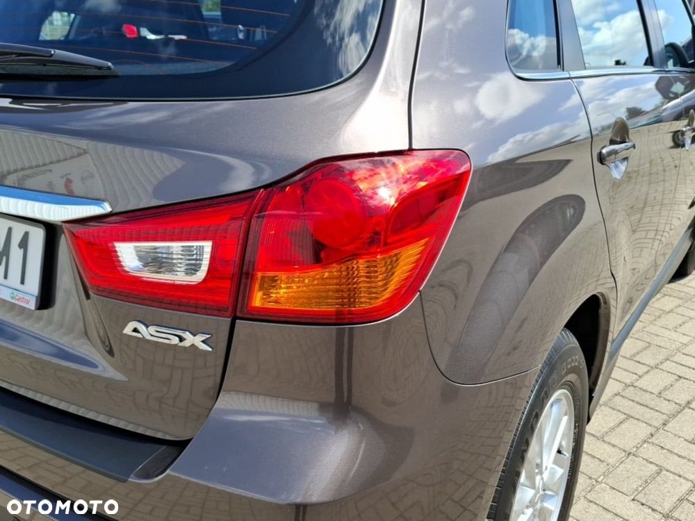Mitsubishi ASX - 17