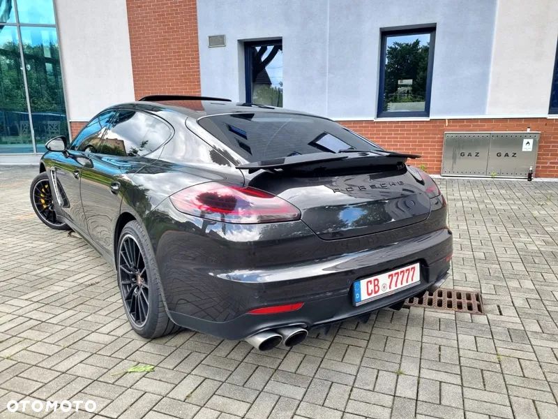 Porsche Panamera Turbo S Executive PDK - 12