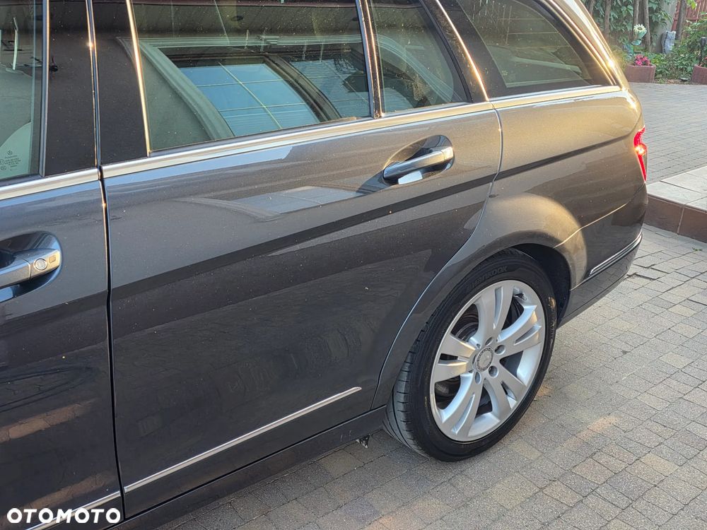 Mercedes-Benz Klasa C 280 Avantgarde Sport Edition - 7