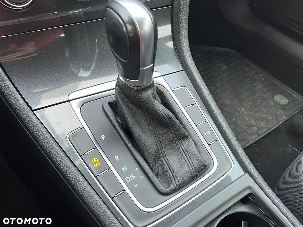 Volkswagen Golf 1.4 TSI (BlueMotion Technology) DSG Comfortline - 16