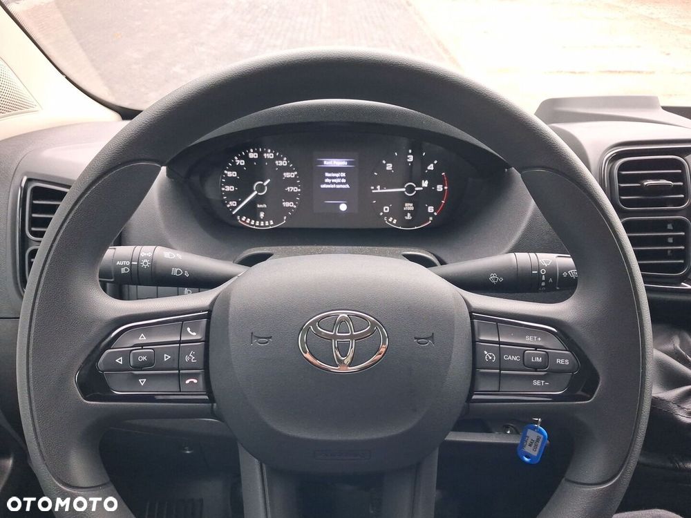 Toyota PROACE MAX - 16