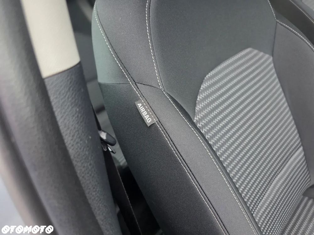 Kia Ceed 1.5 T-GDI L Business Line - 31