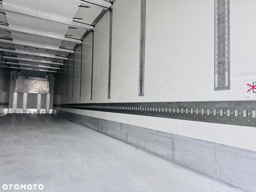 Krone Carrier Vector 1550 , doppelstock - 12