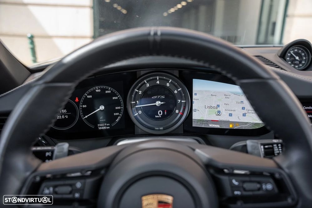 Porsche 911 (992) Carrera 4 GTS PDK - 25