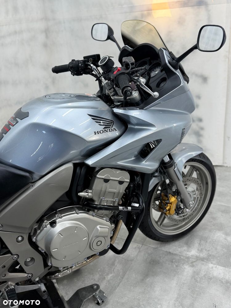 Honda CBF - 13