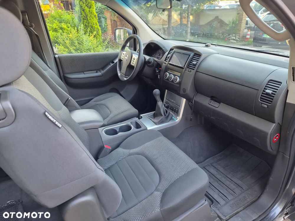Nissan Navara SE - 25
