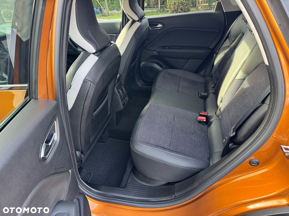 Renault Captur 1.3 TCe Intens EDC - 23