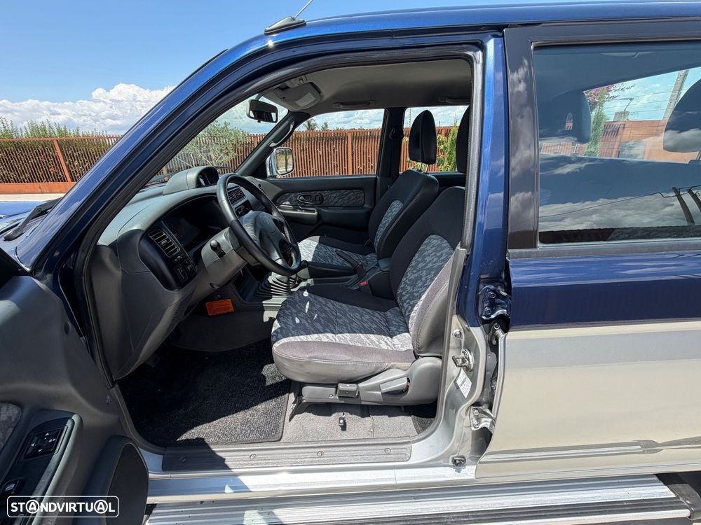 Mitsubishi L200 2.5 TD Strakar Eleg HT 3.5 - 23
