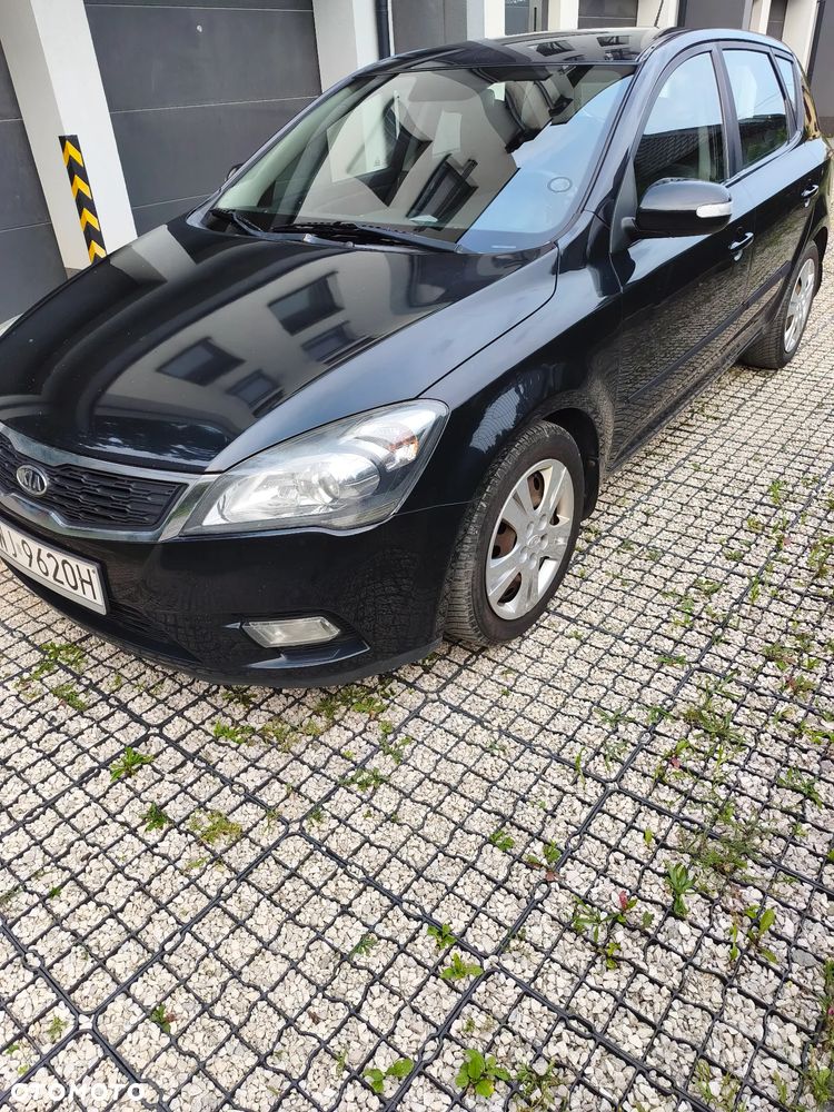 Kia Ceed 1.6 Comfort + - 11