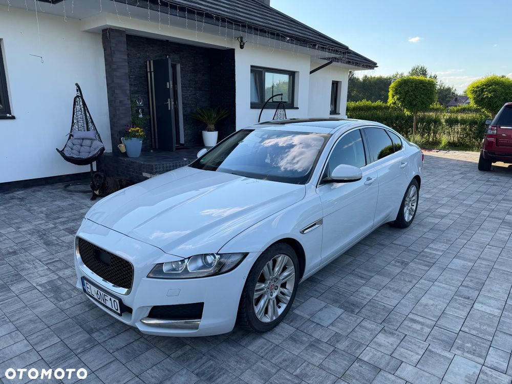 Jaguar XF 2.0 i4D Prestige - 1