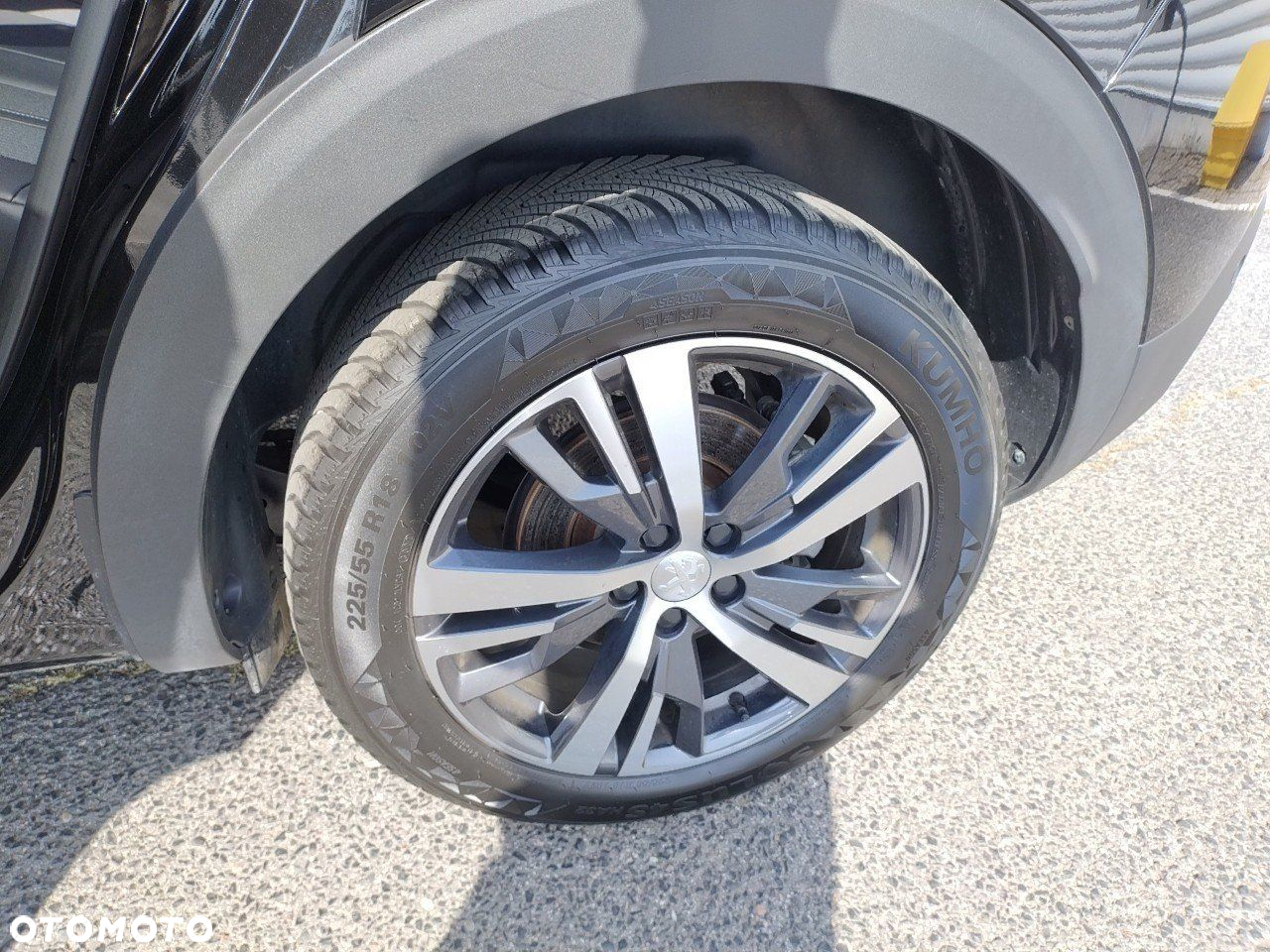 Peugeot 3008 1.2 PureTech Allure Pack S&S EAT8 - 11