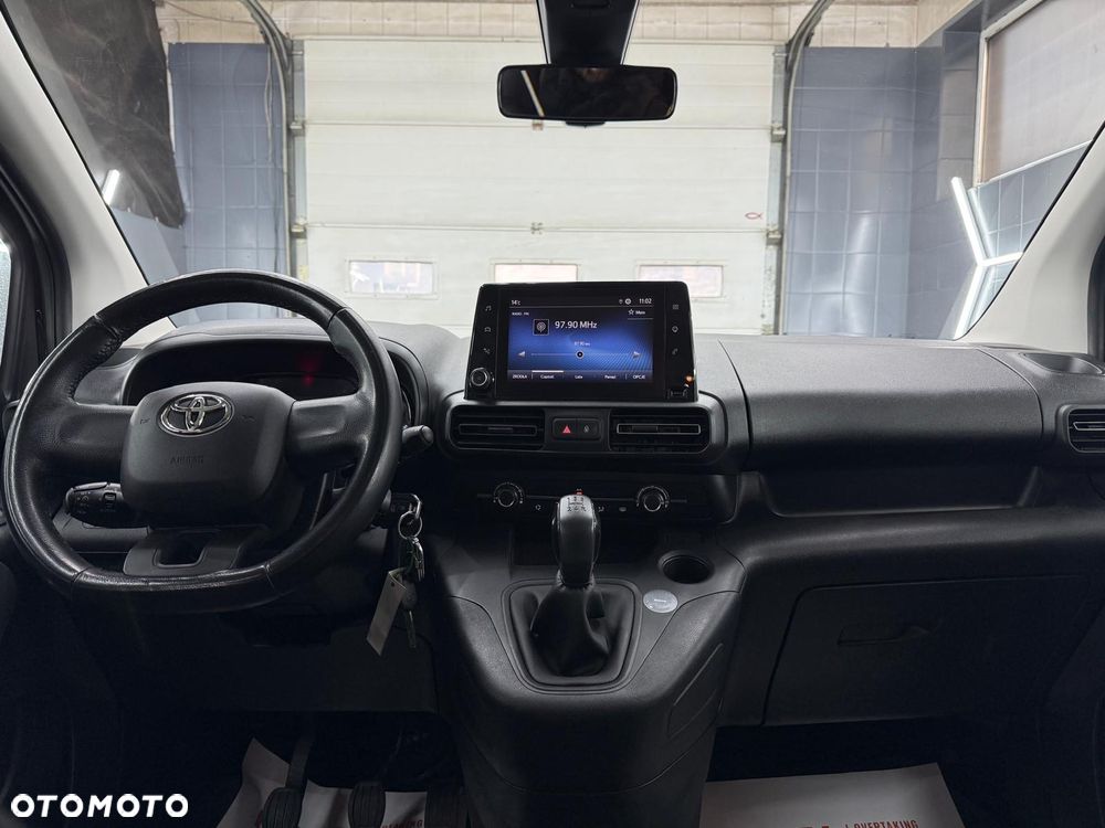 Toyota Proace City Verso 1.5 D-4D Family - 14