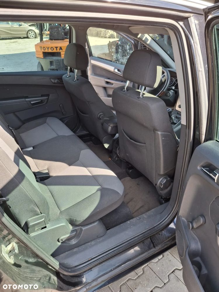 Opel Zafira 1.7 CDTI Edition - 10
