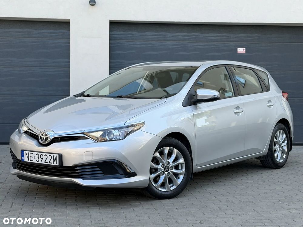 Toyota Auris - 3