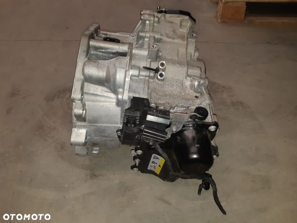 SKRZYNIA BIEGÓW automatyczna VW AUDI SEAT SKODA UUF - 3