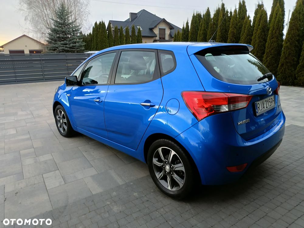 Hyundai ix20 1.4 blue - 8