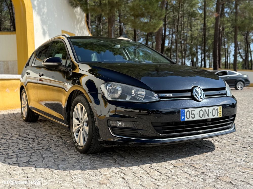 VW Golf Variant — photo 2