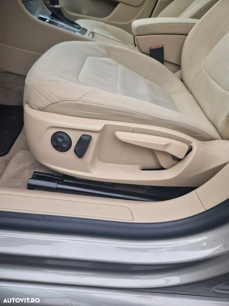 Volkswagen Passat 1.6 TDI BlueMotion Technology DSG Comfortline - 5