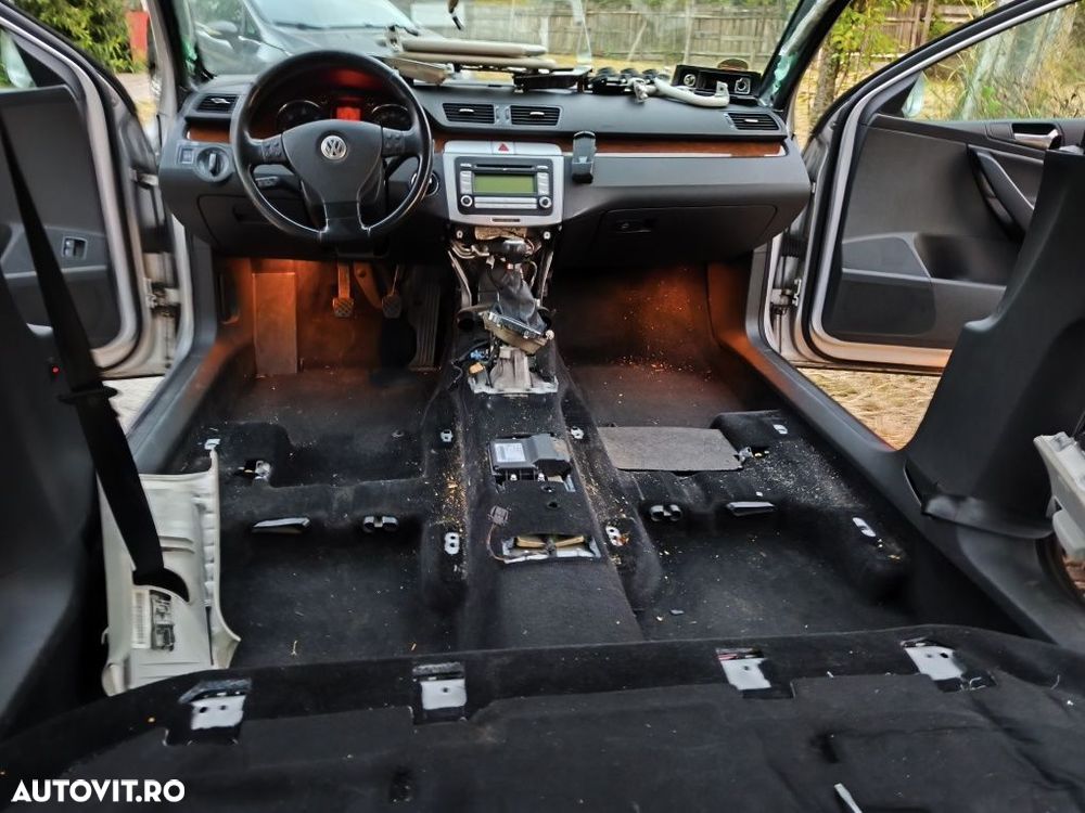 Mochetă podea interior pe negru Volkswagen Passat B6 2005-2010 - 3