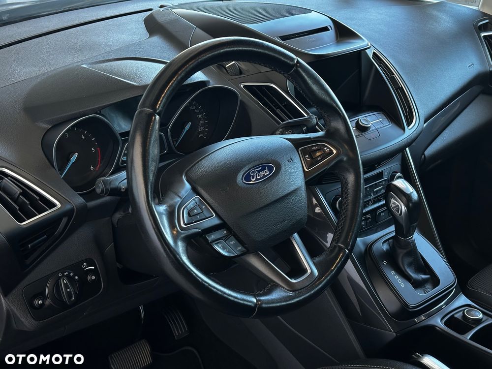 Ford Grand C-MAX - 15