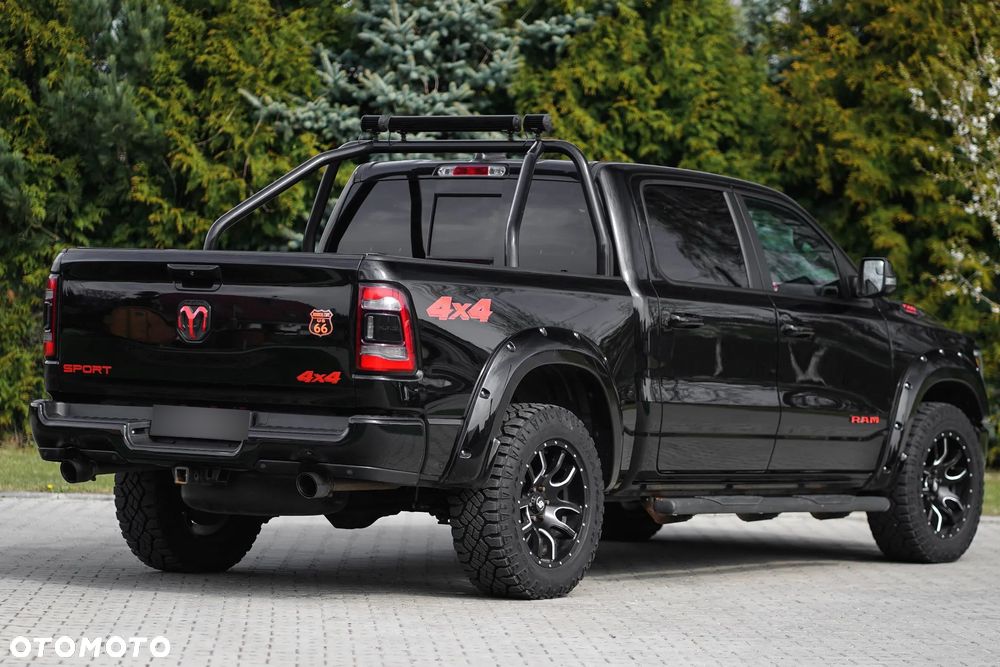 Dodge RAM 5.7 4x4 - 18