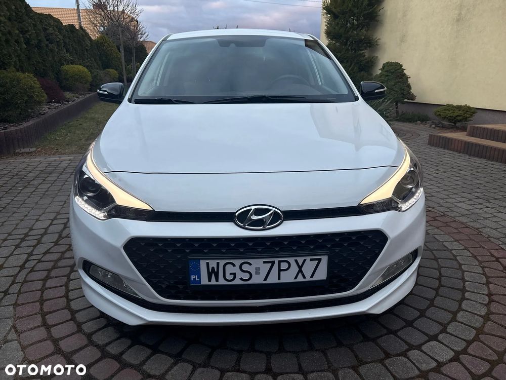 Hyundai i20 1.2 Intro Edition - 3