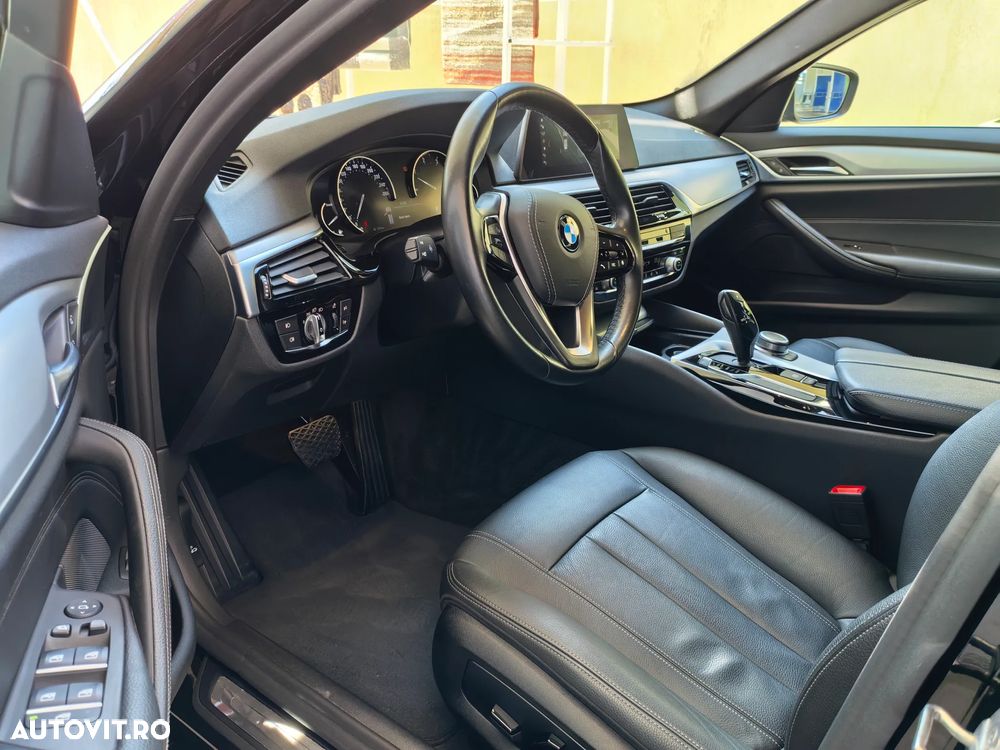 BMW Seria 5 520d xDrive AT MHEV - 14