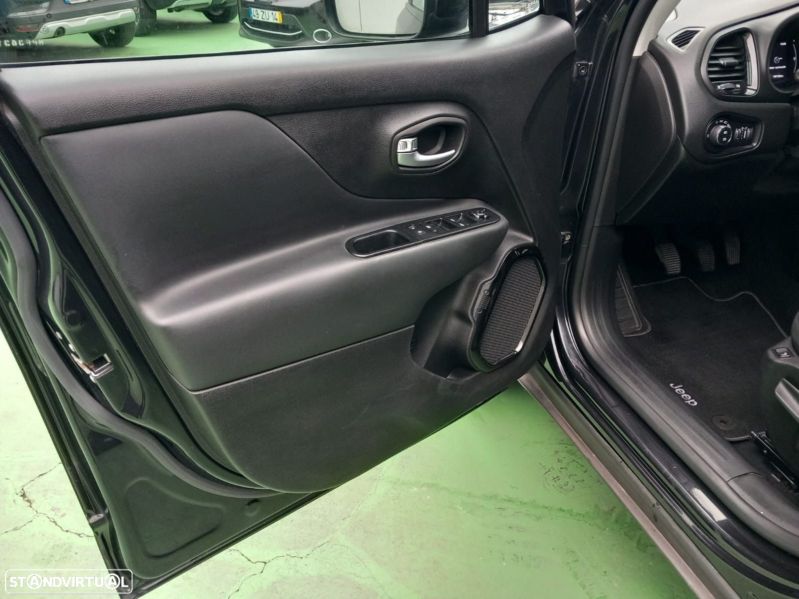 Jeep Renegade 1.6 MJD Limited - 7