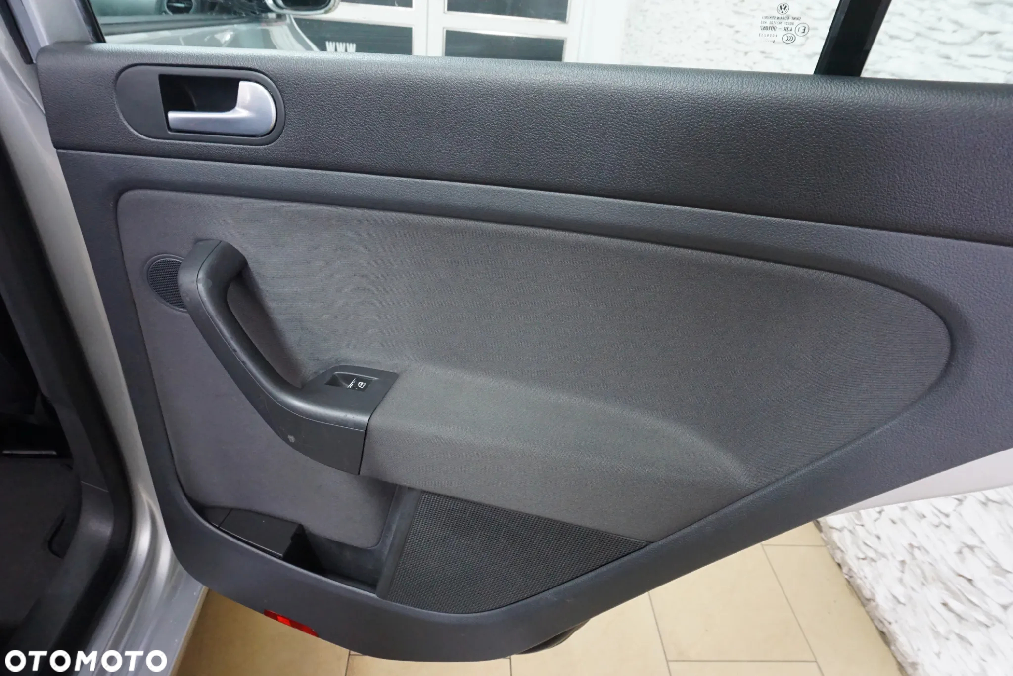 Volkswagen Golf Plus 1.9 TDI Comfortline - 19