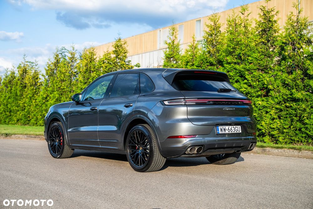 Porsche Cayenne - 39