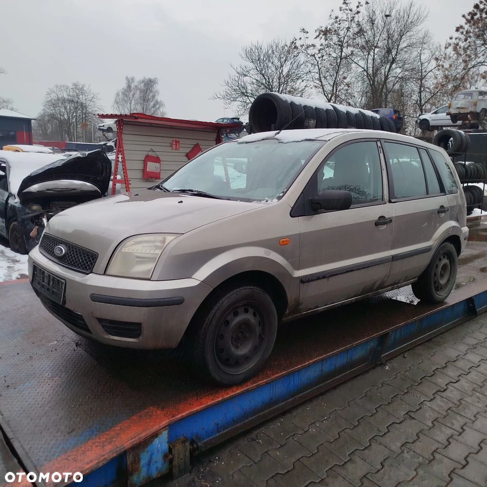 Ford Fusion  na części . - 3