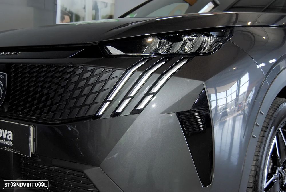 Peugeot 5008 1.2 Hybrid Allure e-DCS6 - 12