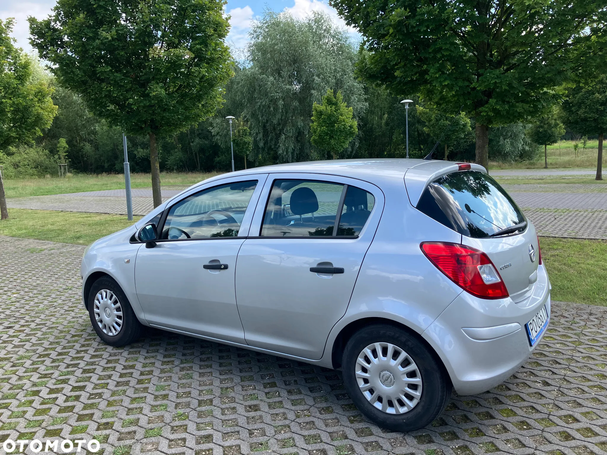 Opel Corsa 1.0 12V Edition / Active - 13