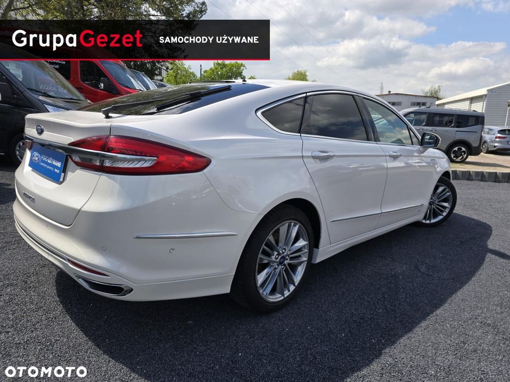 Ford Mondeo - 4