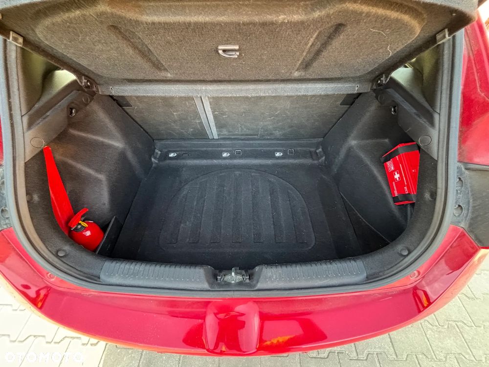 Hyundai i30 1.4 Classic - 8
