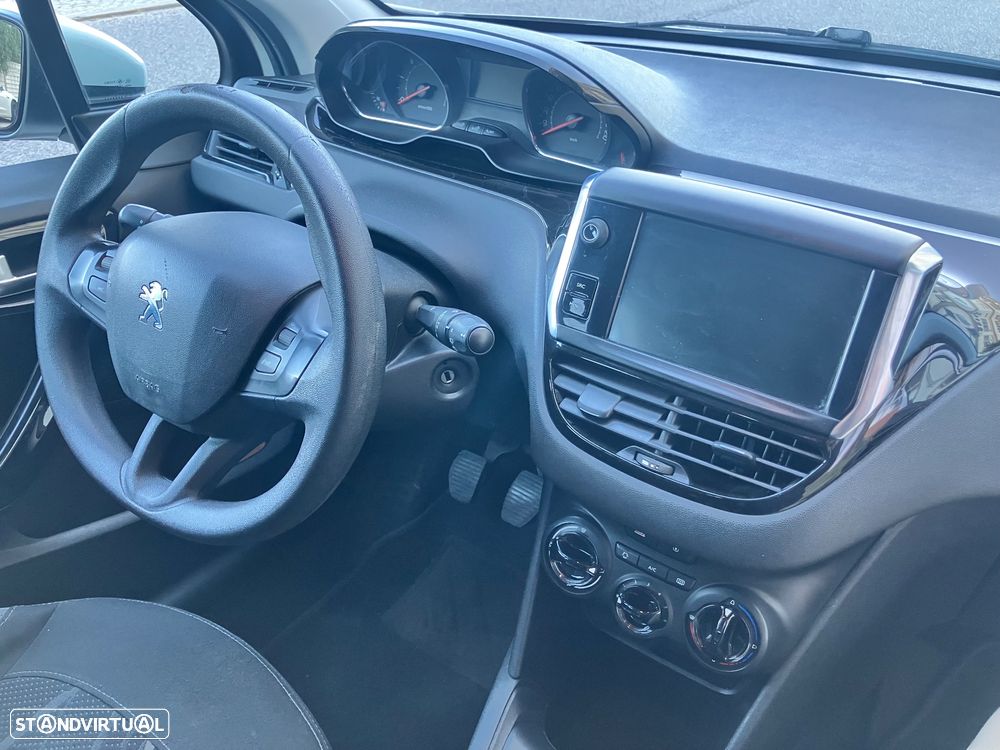 Peugeot 208 1.4 HDi Active - 14