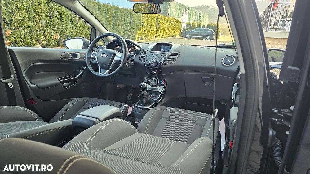 Ford Fiesta 1.0 EcoBoost Start-Stop Titanium - 16