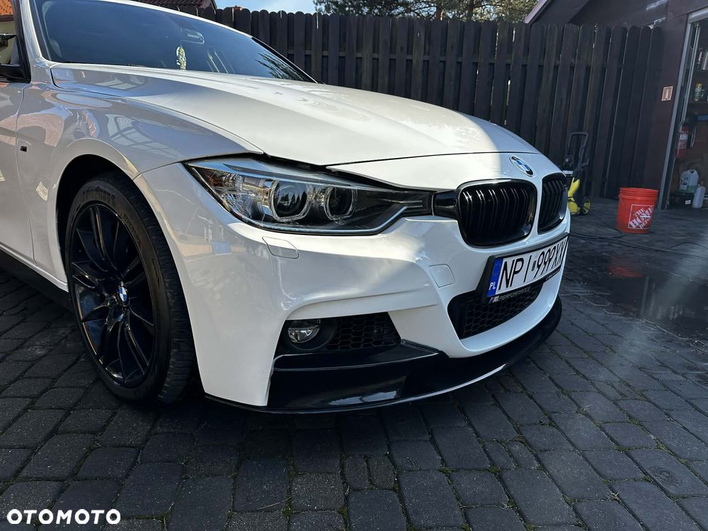 BMW Seria 3 328i - 4