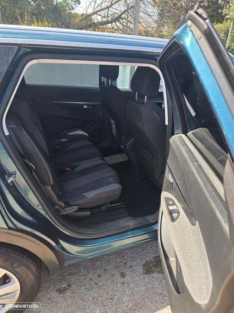 Peugeot 5008 BlueHDI 130 EAT8 Allure - 9
